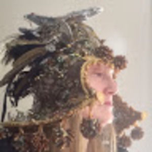 Meet your Posher, Jacqueline